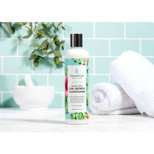 Flora & Curl - "Soothe Me" Après-shampooing rafraîchissant pour boucles à la noix de coco et à la menthe 300ml - Flora & Curl - Ethni Beauty Market