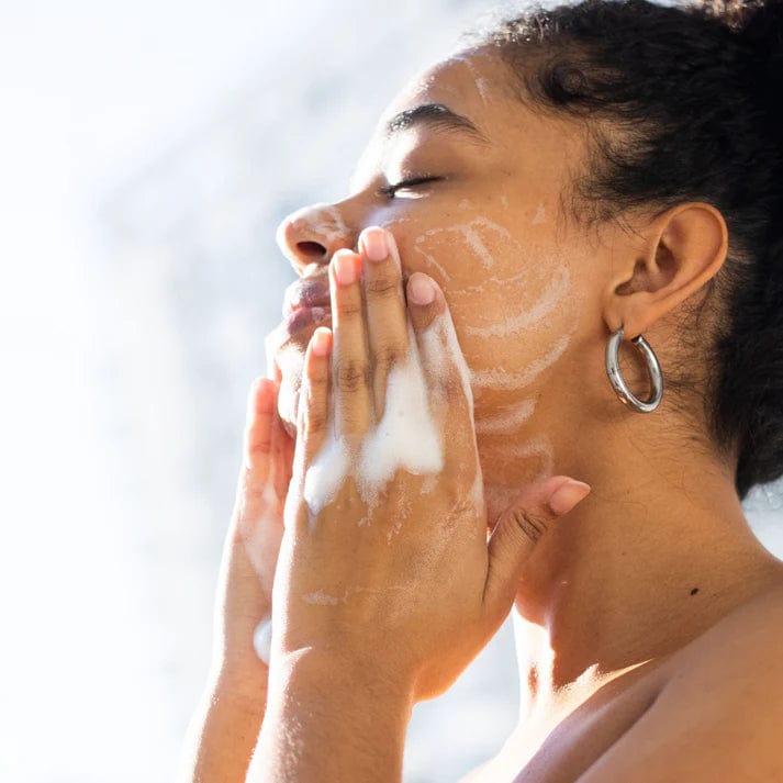 Makari - Mousse Nettoyante Eclat Renouvelé "Renewal Glow Cleansing Foam" 150ml - Makari - Ethni Beauty Market