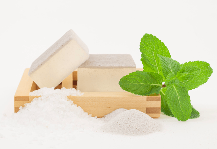 La Kaz Naturelle - Gommage des pieds pierre ponce & menthe salée - 60 g - La Kaz Naturelle - Ethni Beauty Market